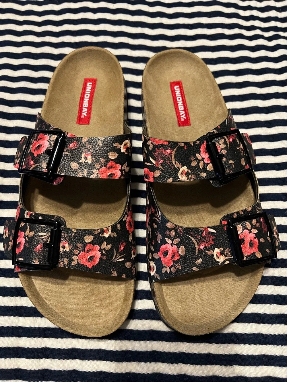 UNIONBAY Black Floral Double-Buckle Slide Sandals